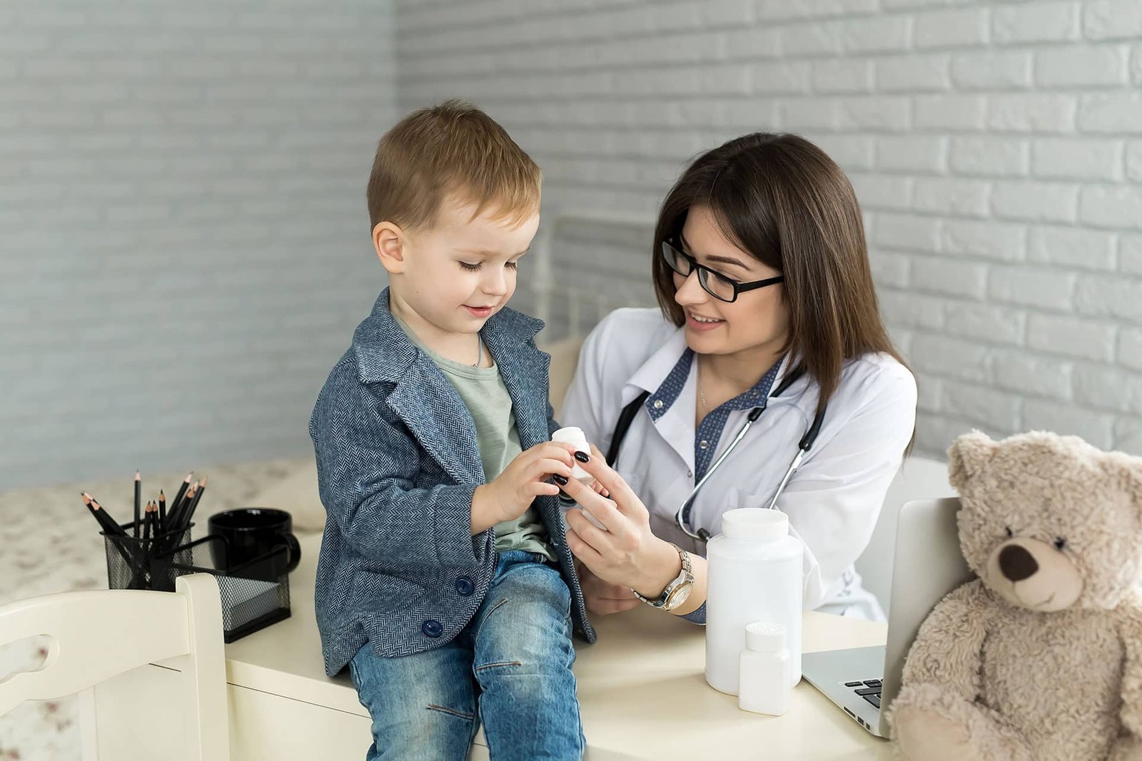 Interacciones entre medicamentos y suplementos: lo que debes saber